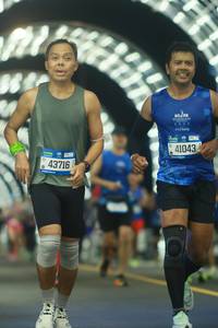 BIB: 43716, 201, 41043
                            <button type="button" onclick="openModal(20510153)" class="btn btn-primary btn-sm float-right btn-popup" data-toggle="modal" data-target=".modal-high-quality">
                        <i class="fas fa-shopping-cart"></i> Add to Cart
                    </button>
                                            <button type="button" onclick="isThisMe(20510153, true)" class="btn btn-success btn-sm float-right btn-popup btn-isme hidden" data-toggle="tooltip" data-placement="bottom" title="นี่คือรูปของคุณใช่ไหม คลิกที่นี่เพื่อเอาเข้าอัลบั้ม">
                        <i class="fas fa-plus"></i> Add to album
                    </button>
                    <button type="button" onclick="isThisMe(20510153, false)" class="btn btn-warning btn-sm float-right btn-popup btn-isnotme hidden">
                        <i class="fas fa-ban"></i> Remove from album
                    </button>